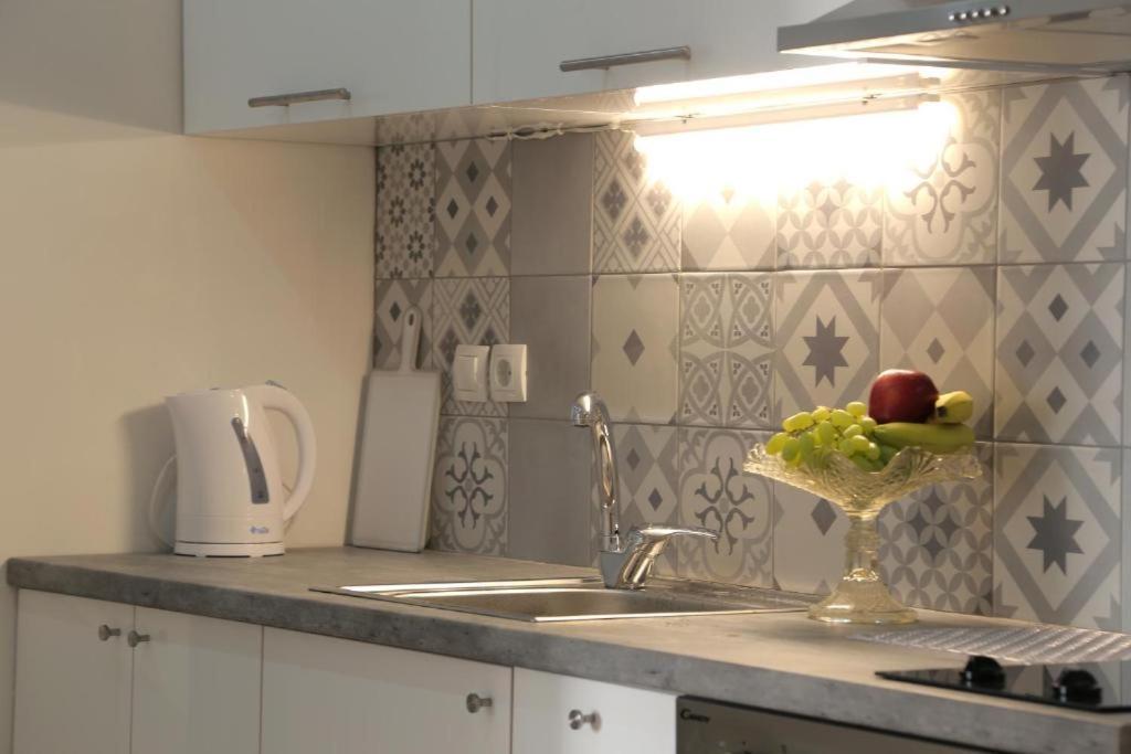 Stylish Modern Apartment, Nilie Hospitality Mgmt 塞萨洛尼基 外观 照片